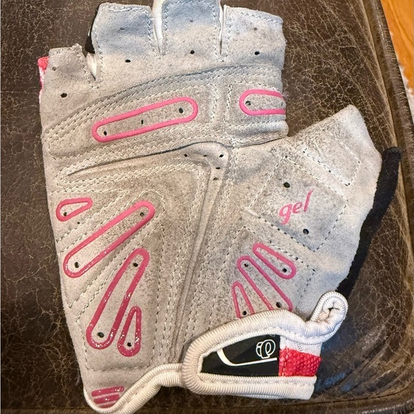 Pearl Izumi Women’s Cycling Gloves Medium Pink White Padded Half Finger Bike - Picture 3 of 4